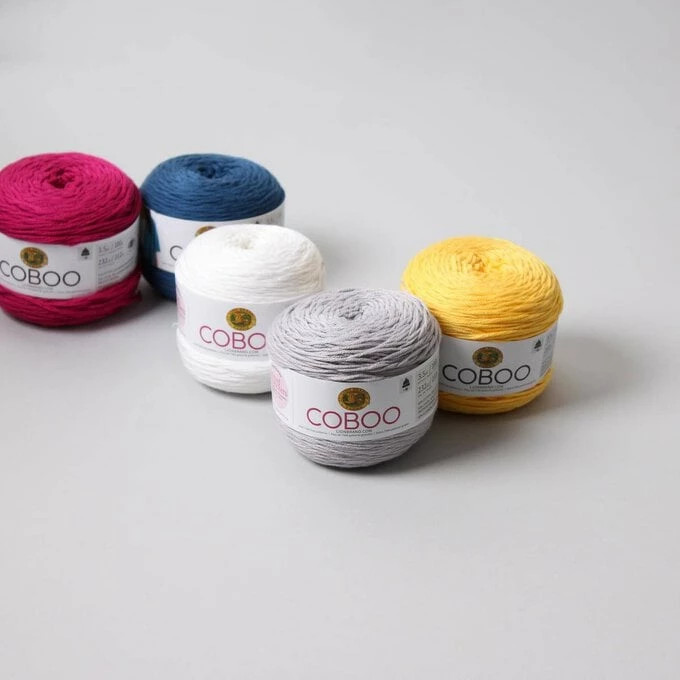Best deal ???? Lion Brand White Coboo Yarn 100g ✔️ - Image 3